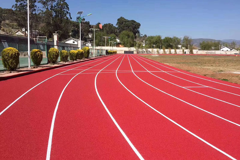  混合型塑胶跑道