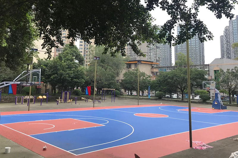 塑胶篮球场